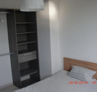Chambre meublée en colocation