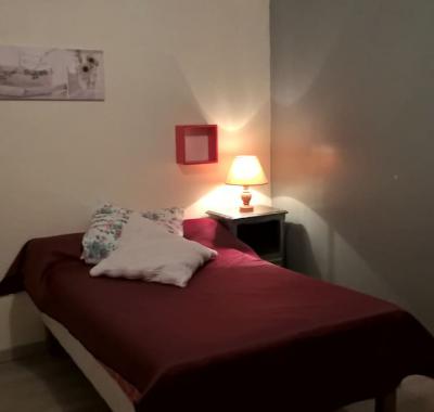 Chambre chez l'habitant à Montravers, chez Sylvie