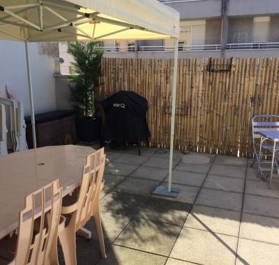 Belle chambre 150 m place République