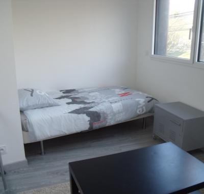 STUDIO MEUBLE INDEPENDANT A LOUER