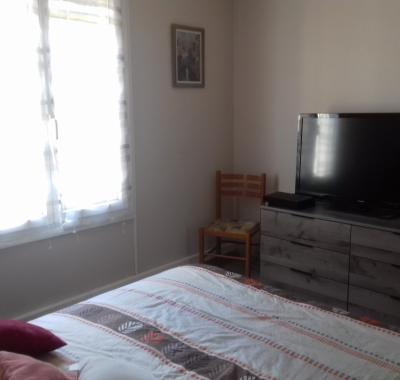 Chambre à louer dans un ecrin de verdure au calme