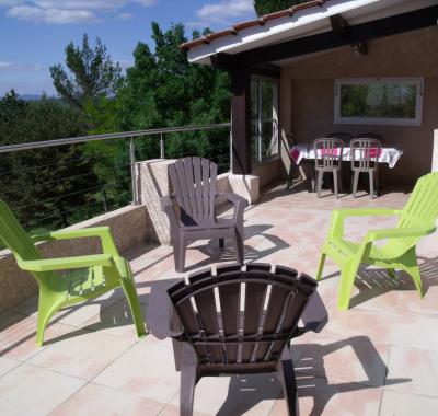 GITE 2 CHAMBRES ARDÈCHE SUD