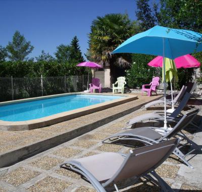 GITE 2 CHAMBRES ARDÈCHE SUD