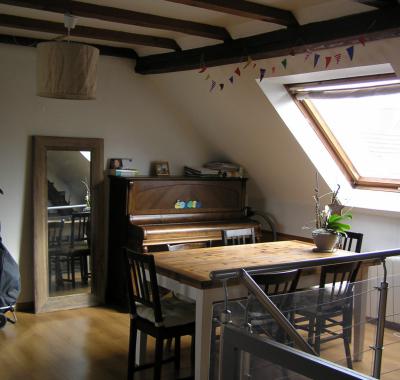 CHAMBRE 15m2 dans triplex 80m2