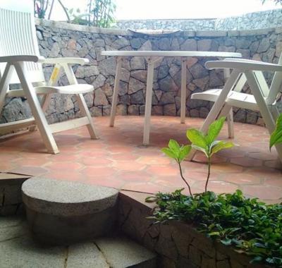 LOCATION CHAMBRES MEUBLÉES A ANTANANARIVO (SAISONNIERE)