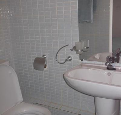 LOCATION CHAMBRES MEUBLÉES A ANTANANARIVO (SAISONNIERE)