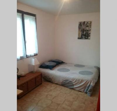 Chambre avec douche privée