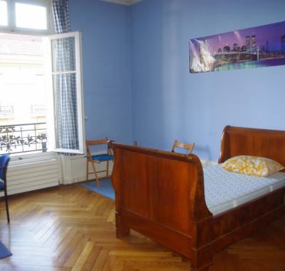 Chambre meublee etudiant chez l'habitant