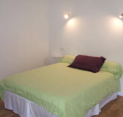 Chambres a louer avec dépendance