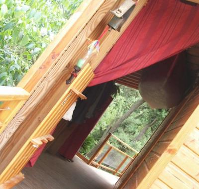 Chambre dans "Chalet écolo" bois/paille auto-construit
