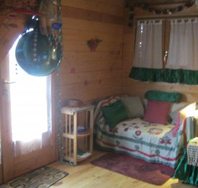 Chalet dans les bois du Quercy..