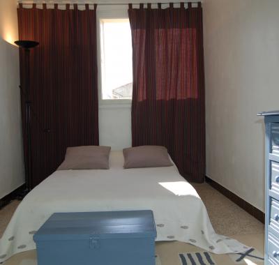 Chambre dans maison avec jardin et terrasse