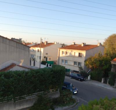 Chambre dans maison avec jardin et terrasse