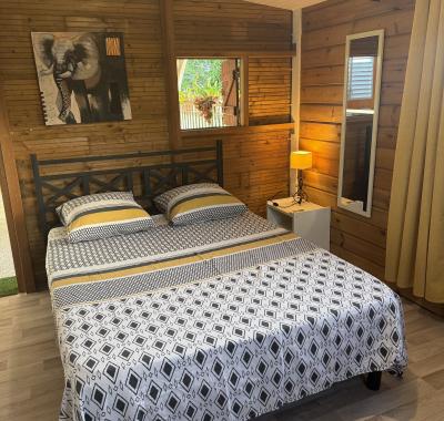 Jolie chambre dans le centre du Gosier