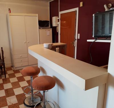 VISA POUR IMAGE - Centre-ville - 2 ch. doubles - piscine