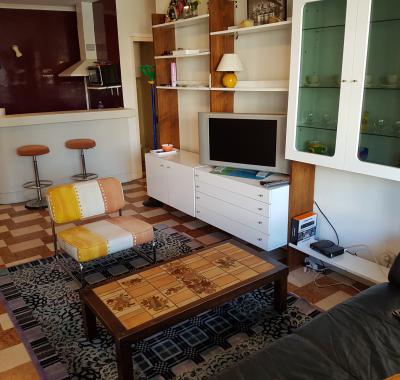 VISA POUR IMAGE - Centre-ville - 2 ch. doubles - piscine