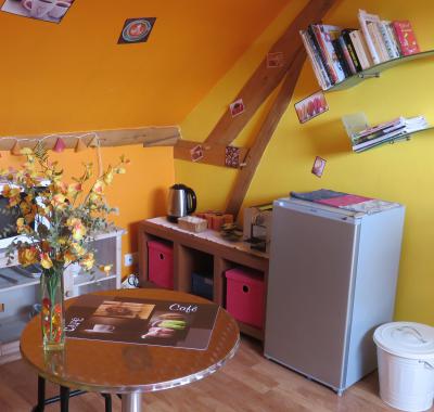 Chambre avec cuisinette privée