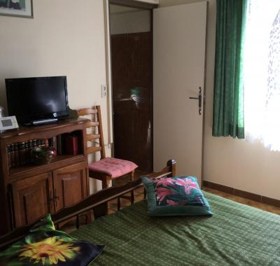 3  chambres  colorées