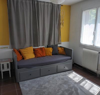 BORDEAUX CAUDERAN Chambre de 13m2 dans grand appartement