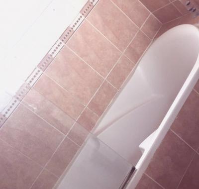 Une chambre agréable à louer à Paris