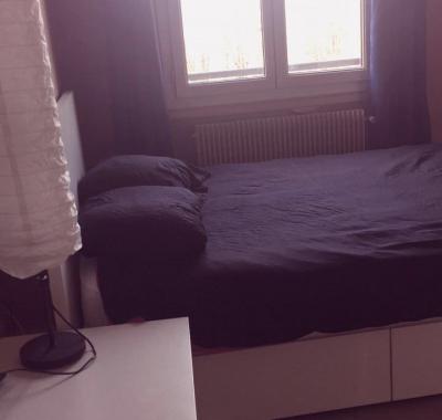 Une chambre agréable à louer à Paris