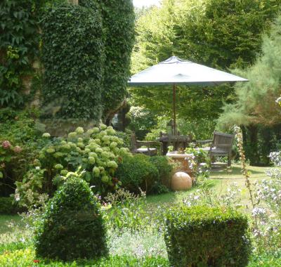 Chambre indépendante dans dépendances