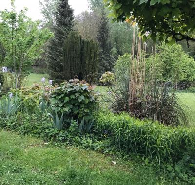 Chambre indépendante dans dépendances