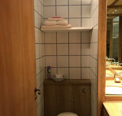 Chambre indépendante dans dépendances