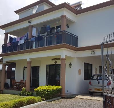 Ch. Fanja: Spacieuse - Flic en Flac-Bambous