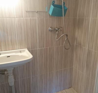 Chambre privée + cuisine partagée