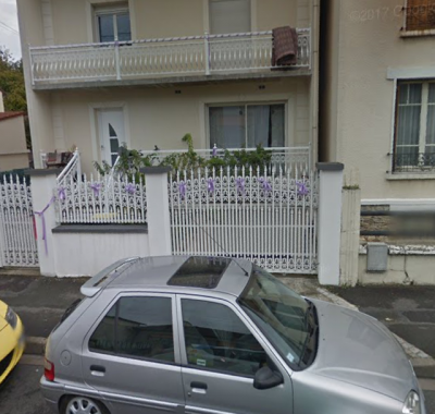 Chambre dans une maison