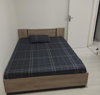 Chambre à louer dans une maison individuelle à Louvre près  de la gare