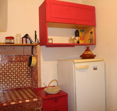 Chambre meublée à louer à Fès