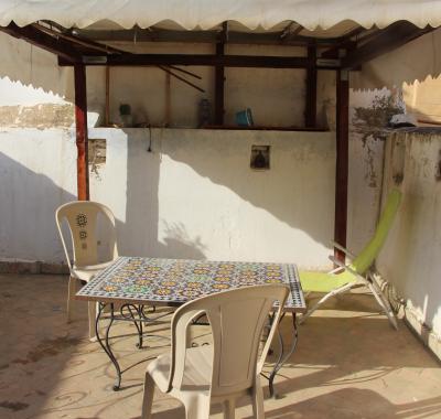 Chambre meublée à louer à Fès