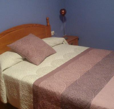 Maison rurale + 3 cabanes en bois,piscine,sauna,jaccuzzi,salle de jeux