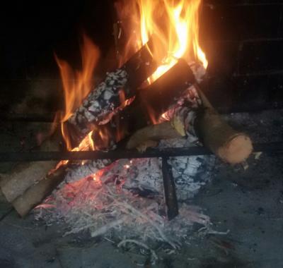 Maison rurale + 3 cabanes en bois,piscine,sauna,jaccuzzi,salle de jeux