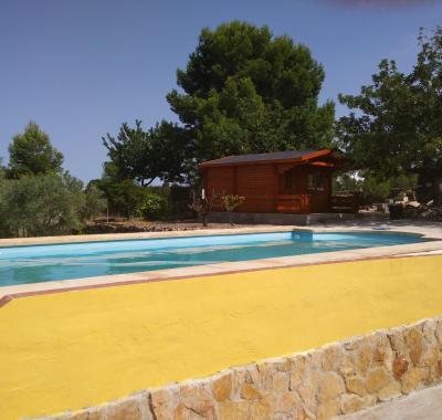 Maison rurale + 3 cabanes en bois,piscine,sauna,jaccuzzi,salle de jeux