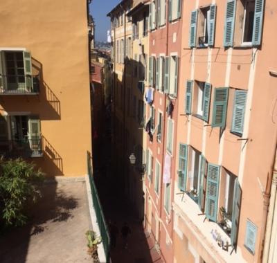 Location/colocation appartement coeur du vieux NIce