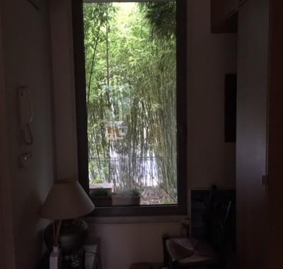 Chambre avec Salle de bain privative dans une maison d’architecte