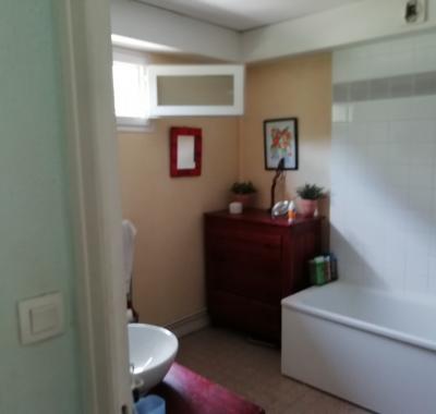 CHAMBRE A LOUER   A CLAIX 38640