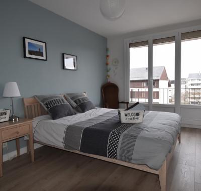 F4  80 m2 face basilique Saint Remi