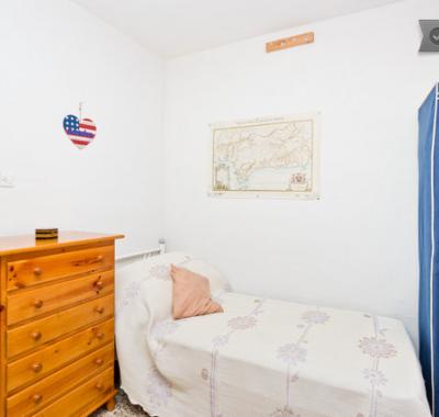 CHEZ L´HABITANT à GRENADE (ESPAÑA) -2m