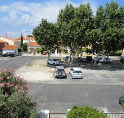 Chambre climatisée  + salle d'eau + WC privé