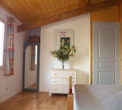 Maison bois piscine intérieure privée + jacuzzi, à 7' plage en Gironde