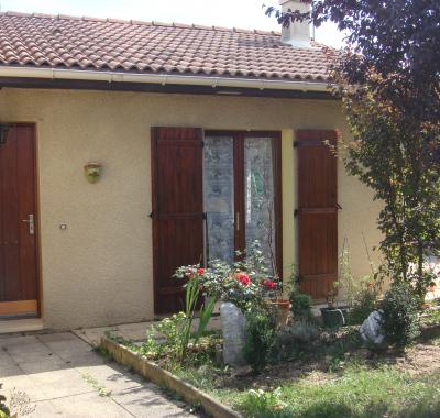 CHAMBRE A LOUER 4 KM vIENNE 34 km Lyon 23 km Venissieux