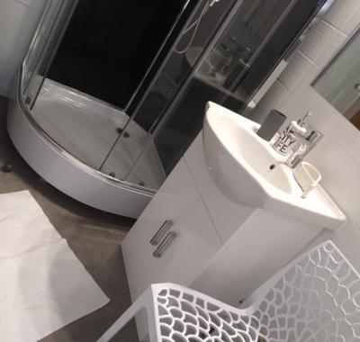 Chambre avec salle de bain privative / grenoble