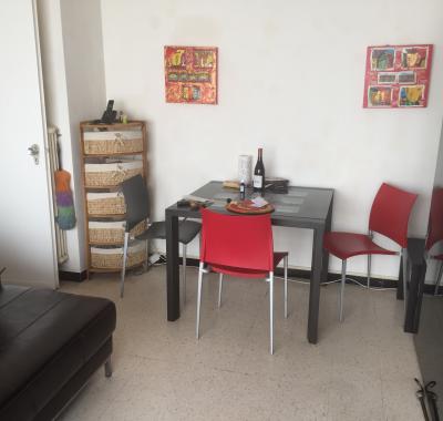 Chambre dans un petit T3 à Palavas les Flots