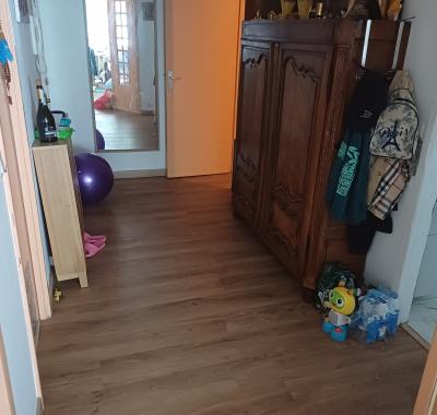Chambre à louer dans appartement de 100m2