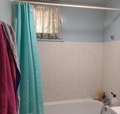 Chambre à louer dans appartement de 100m2