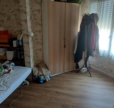 Chambre à louer dans appartement de 100m2